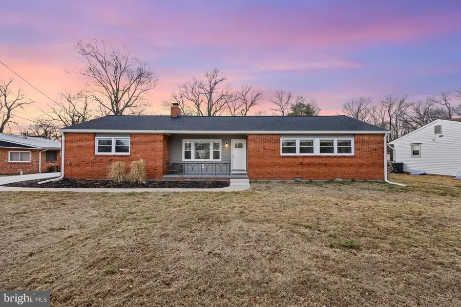 8821 W Fort Foote Ter, Fort Washington, MD 20744 - #3