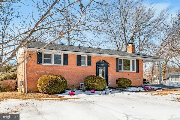 8305 Deborah, CLINTON, MD 20735