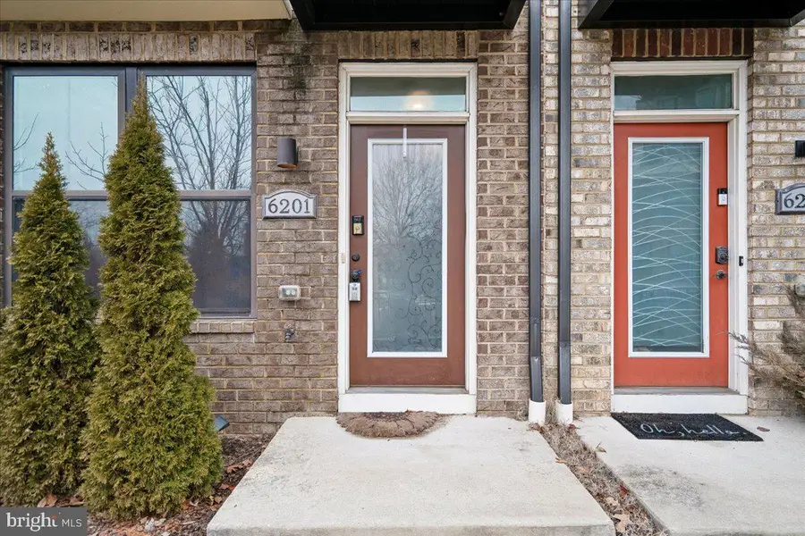 6201 Chronicle St, Hyattsville, MD 20782 - #3