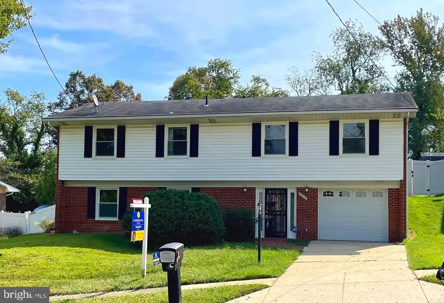 3013 Melisa Dr, Fort Washington, MD 20744 - #2