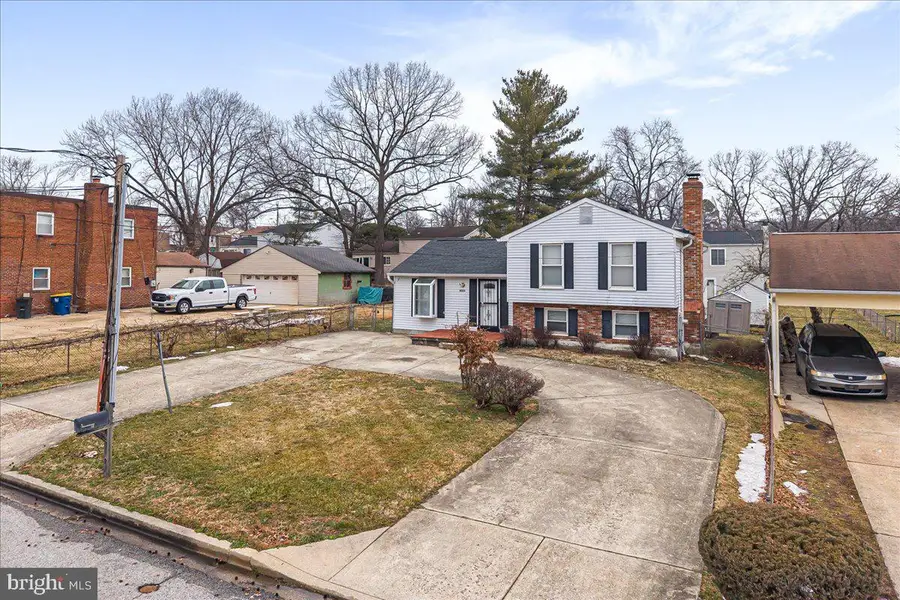 8624 Irvin Ave, Lanham, MD 20706 - #2