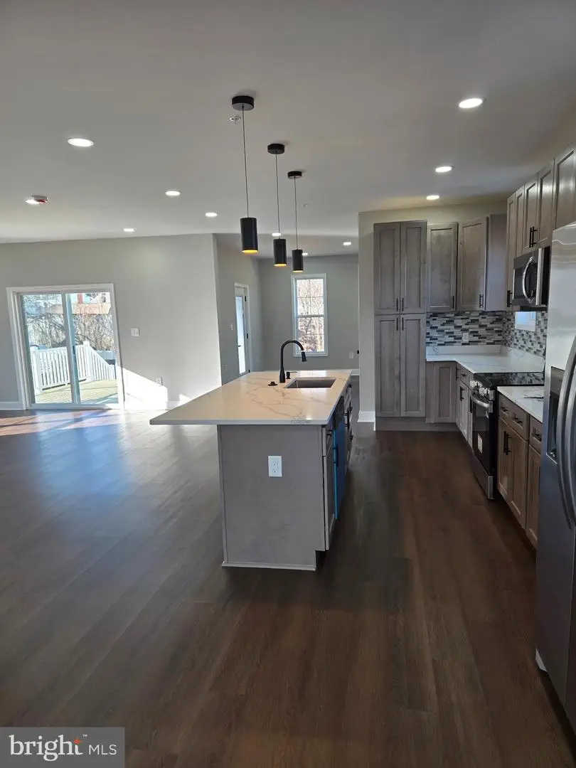 9208 4th St, Lanham, MD 20706 - #2