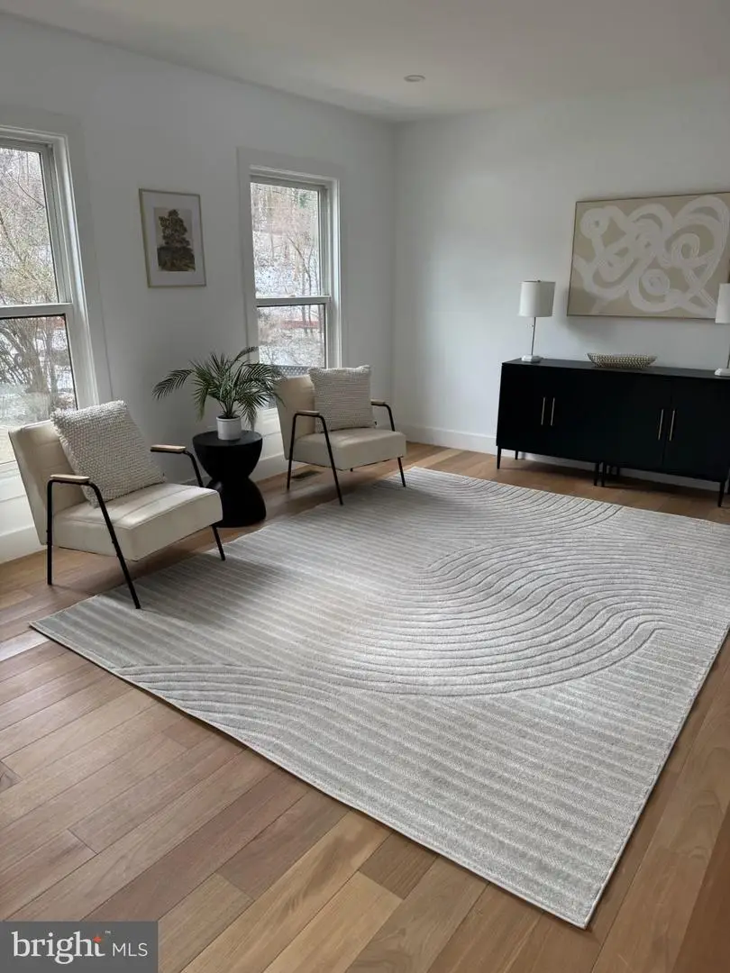 4806 Rockford Dr, Hyattsville, MD 20784 - #1