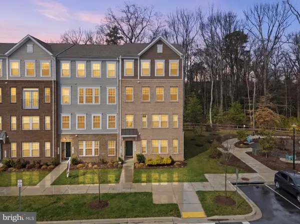 10418 John Glenn St, LANHAM, MD 20706