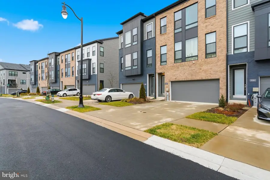 614 Glenn Lake Dr, Bowie, MD 20716 - #2