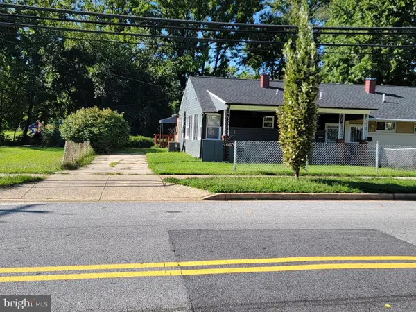 7627 Greenleaf Rd, LANDOVER, MD 20785