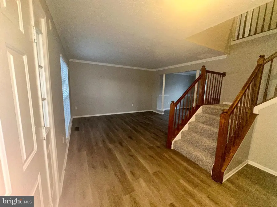 11102 Gunpowder Dr, Fort Washington, MD 20744 - #3