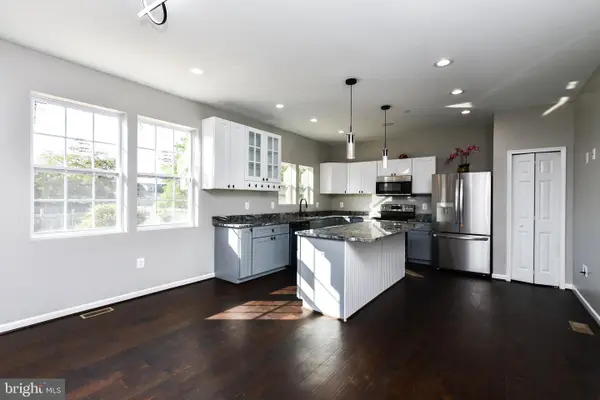 1426 Pacific Ave, CAPITOL HEIGHTS, MD 20743