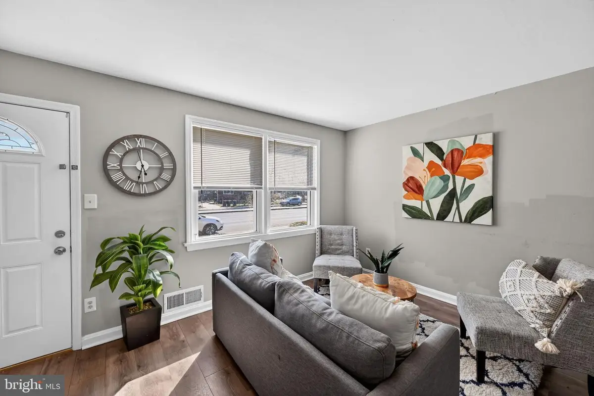 2406 Iverson St, Temple Hills, MD 20748 - #1