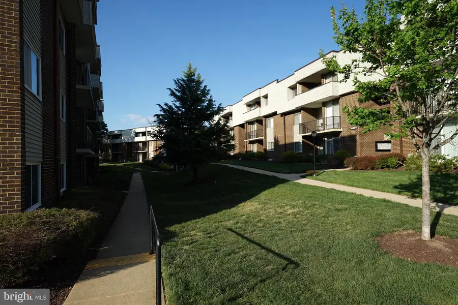 10200 Prince Pl #206, Upper Marlboro, MD 20774 - #2
