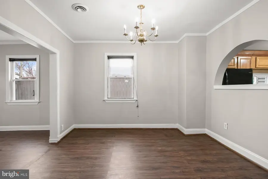 805 Eastern Ave, Capitol Heights, MD 20743 - #3