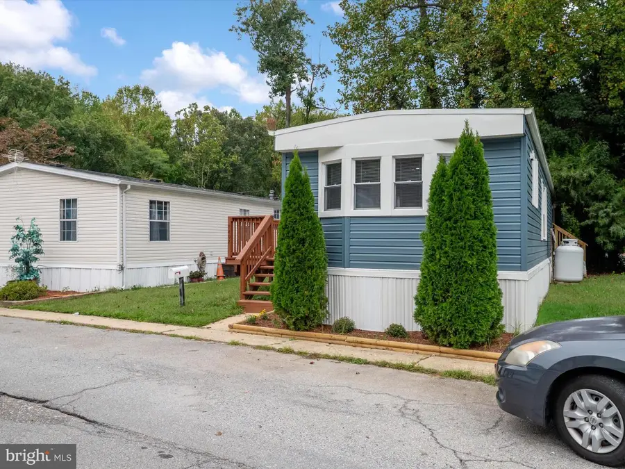 9402 Beech Park St, Capitol Heights, MD 20743 - #3