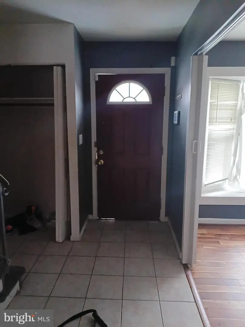 7758 Lakecrest Dr, Greenbelt, MD 20770 - #2