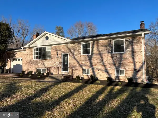 2102 Trafalgar Dr, FORT WASHINGTON, MD 20744