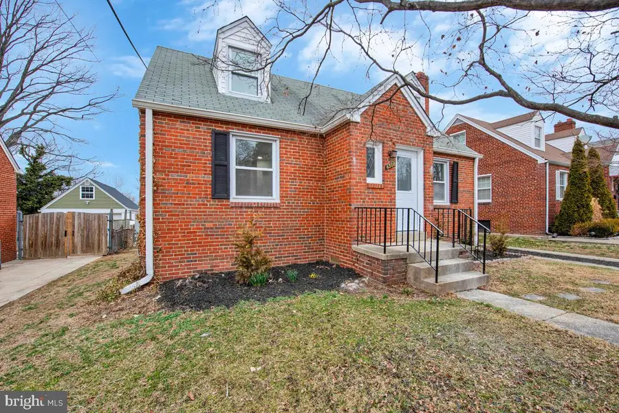 6508 Foster St, District Heights, MD 20747 - #2