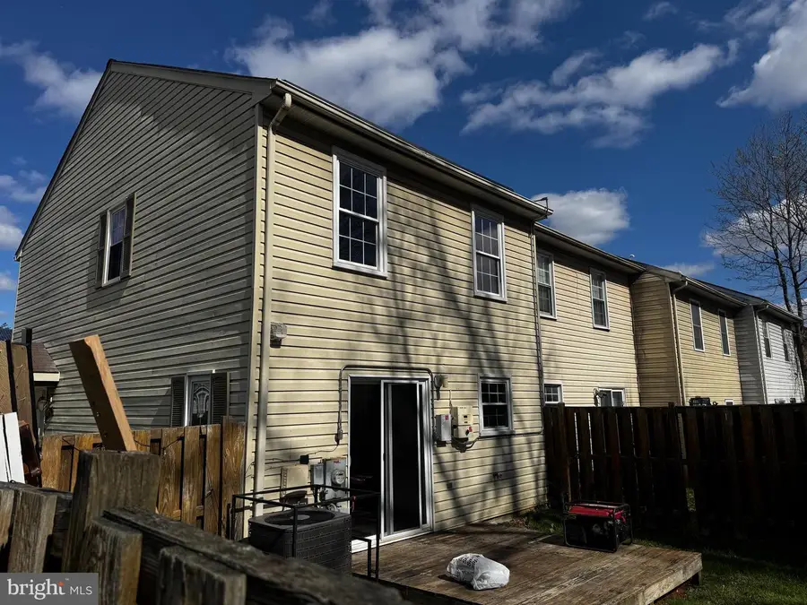 1746 Countrywood Ct, Landover, MD 20785 - #3