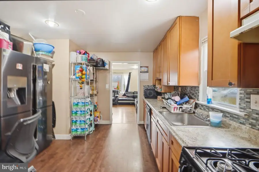 7421 Hendricks Dr, Hyattsville, MD 20784 - #3