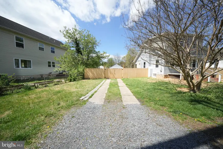 6122 54th Ave, Riverdale, MD 20737 - #3