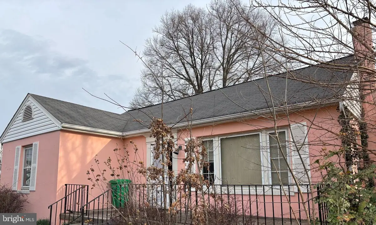 4928 Powder Mill Rd, Beltsville, MD 20705 - #1