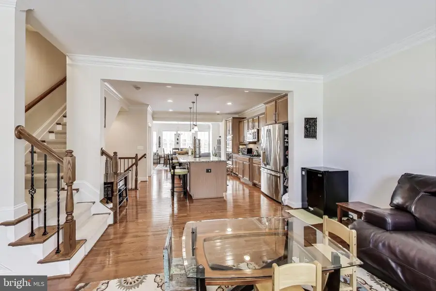 716 River Mist Dr, Oxon Hill, MD 20745 - #3