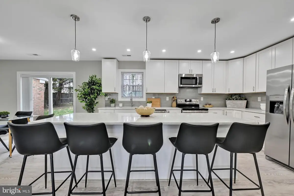 7904 Rosaryville Rd, Upper Marlboro, MD 20772 - #1