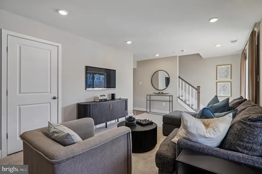 16625 Aruba Dr, Accokeek, MD 20607 - #3