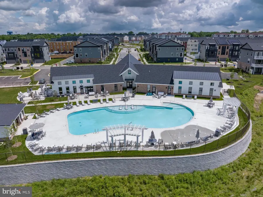 115 Summit Point Blvd #18j, Bowie, MD 20716 - #3