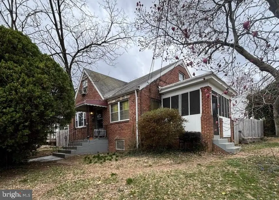 1825 Nova Ave, Capitol Heights, MD 20743 - #1