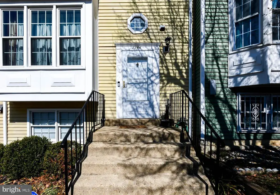 7344 Morrison Dr, Greenbelt, MD 20770 - #3