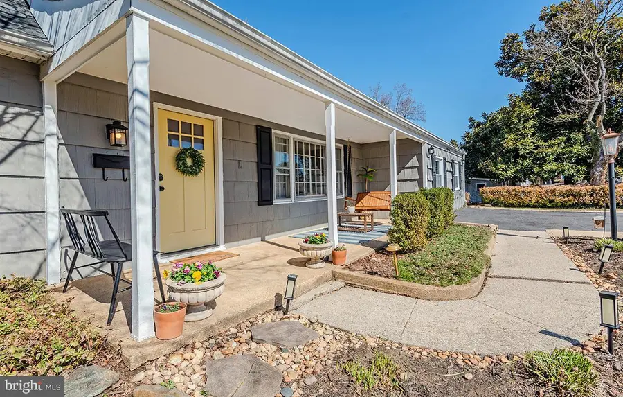 12520 Chelton Ln, Bowie, MD 20715 - #2