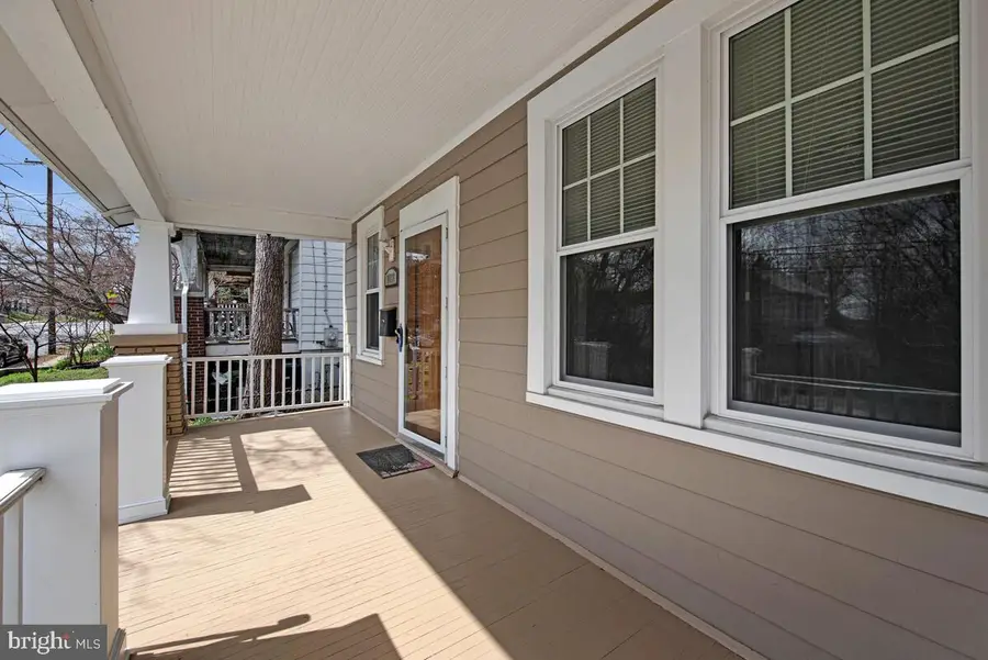 3206 Bunker Hill Rd, Mount Rainier, MD 20712 - #2