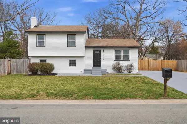 6018 Woodland Ln, CLINTON, MD 20735