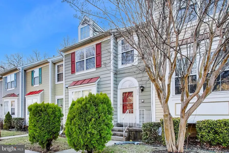 204 College Station Dr, Upper Marlboro, MD 20774 - #2