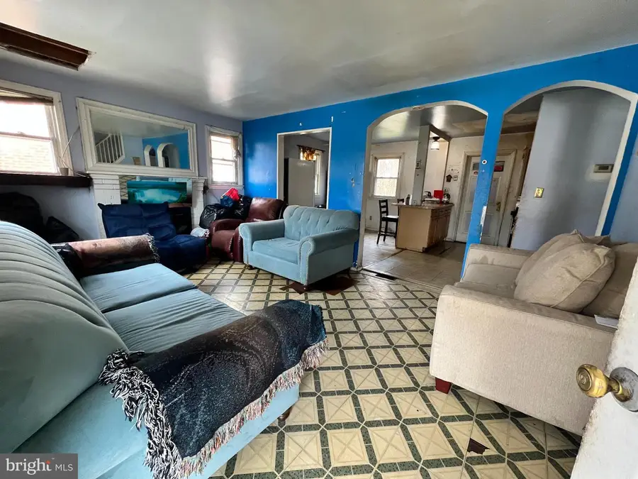 2202 Banning Pl, Hyattsville, MD 20783 - #2