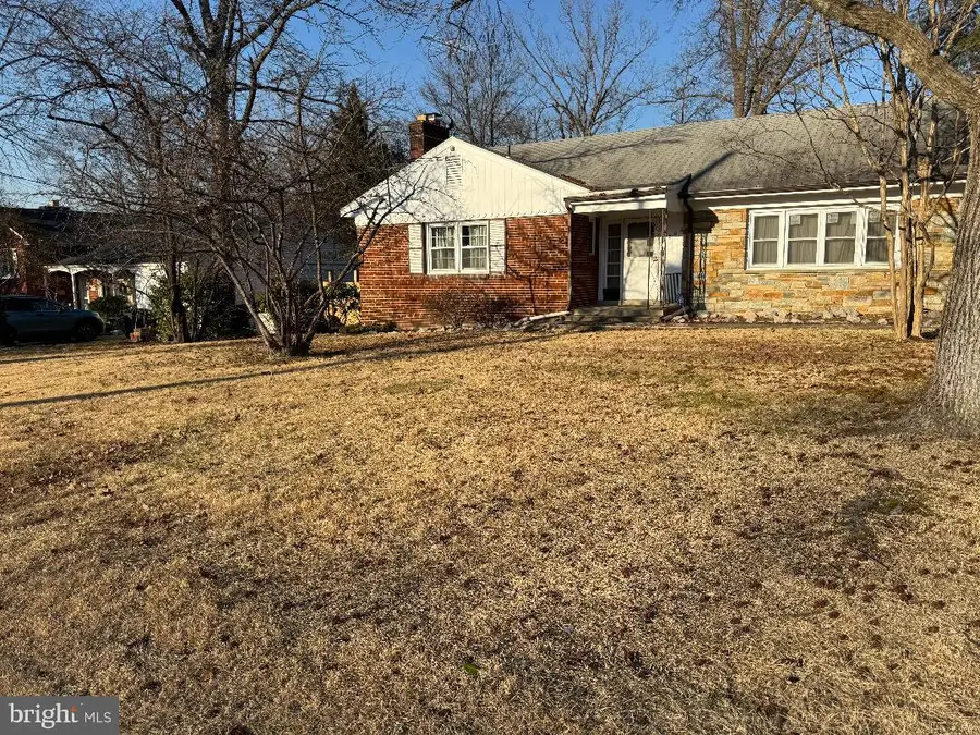 7208 Kempton Rd, Lanham, MD 20706 - #2