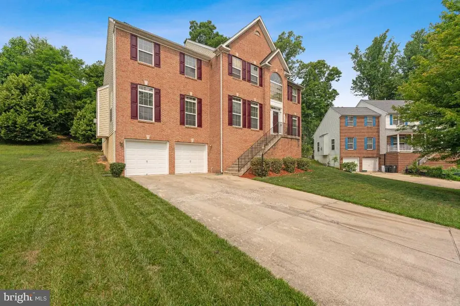 10103 Rolling Green Way, Fort Washington, MD 20744 - #2