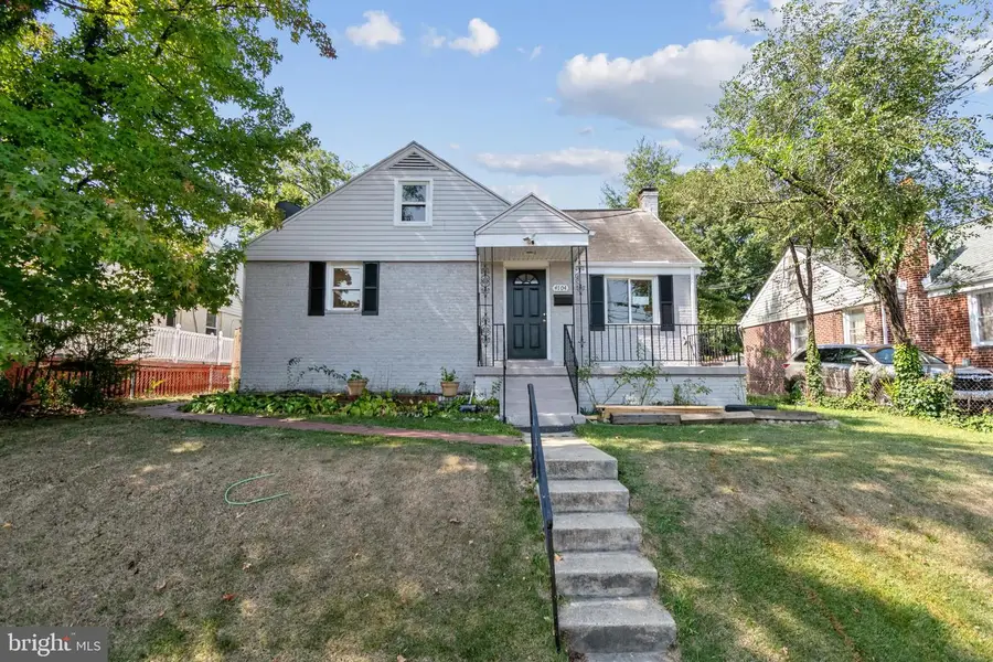 4704 68th Pl, Hyattsville, MD 20784 - #2