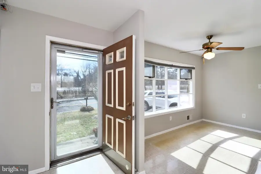 6502 Old Sandy Spring Rd, Laurel, MD 20707 - #3