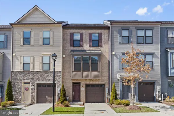 4916 Vista Glen Ln, LANHAM, MD 20706