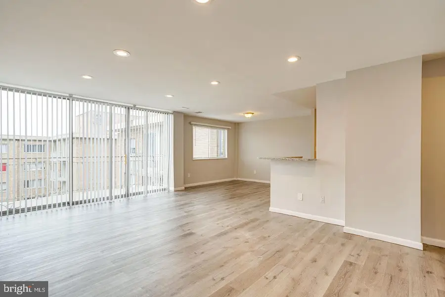1836 Metzerott Rd #2025, Adelphi, MD 20783 - #3
