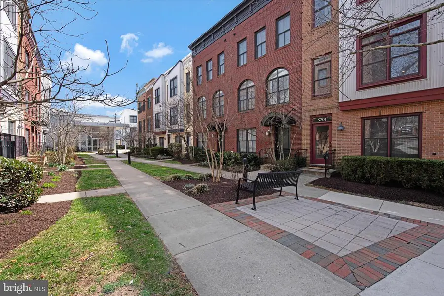 5701 44th Ave, Hyattsville, MD 20781 - #3