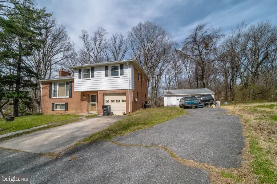 6900 Temple Hill Rd, Temple Hills, MD 20748 - #2