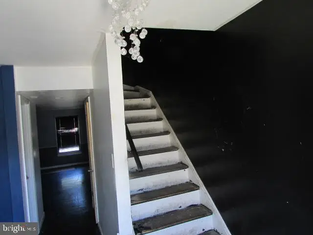 9045 Continental Pl, Hyattsville, MD 20785 - #2