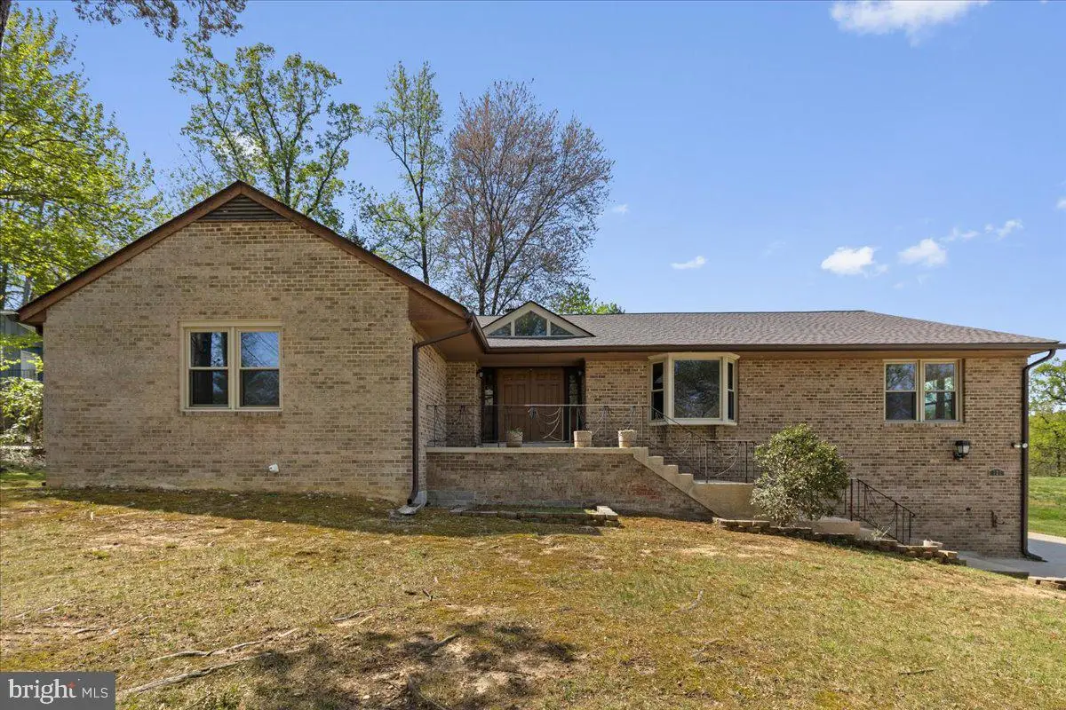 727 Gleneagles Dr, Fort Washington, MD 20744 - #1