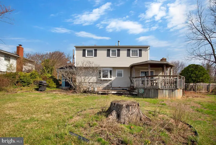 8509 Woodside Ct, Lanham, MD 20706 - #2