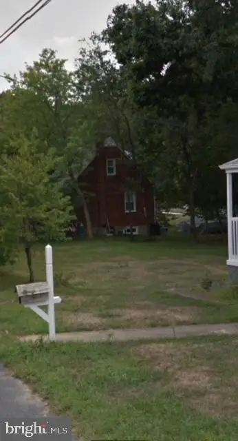 5513 Fisher Dr, TEMPLE HILLS, MD 20748