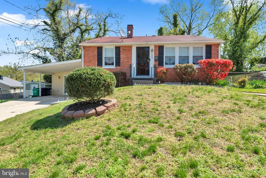 7802 Elroy Pl, Oxon Hill, MD 20745 - #2
