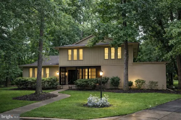 712 Loch Ness Cir, FORT WASHINGTON, MD 20744