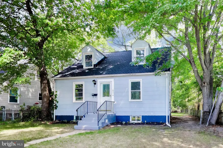 6214 Atwood St, District Heights, MD 20747 - #2