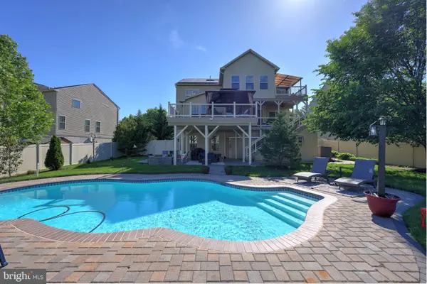 2703 Brownlee Ct, LANHAM, MD 20706